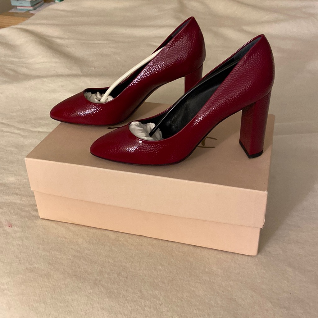 Ruby Hills,Size 7,New